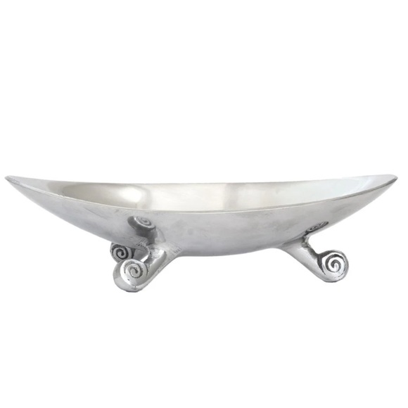 Vintage Pewter Three Leg Tripod Bowl Oval Shaped 13”L x 3 3/4”H x 6 1/4”W